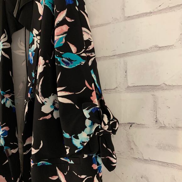 Lane Bryant Women's 2 PC. Floral High Waist Pants & Jacket Set Size 18/20 - Picture 4 of 13